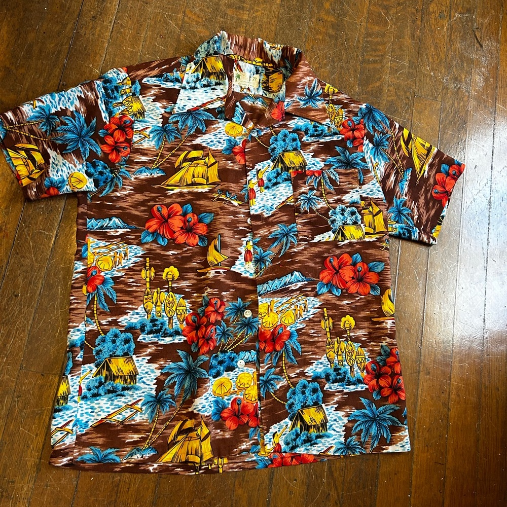 Vibrant Island Print Men's Shirt